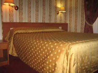 Florida Rooms - Comfort Hotel Rome