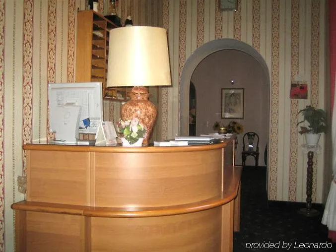 Florida Rooms - Comfort Hotel Rome 2*,  Italy