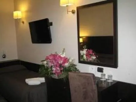 Florida Rooms - Comfort Hotel Rome